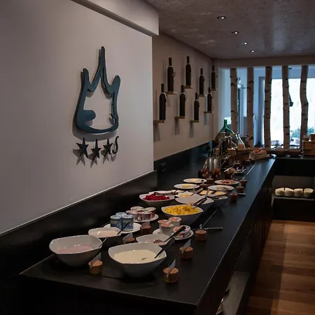 Hotel Royal 3*